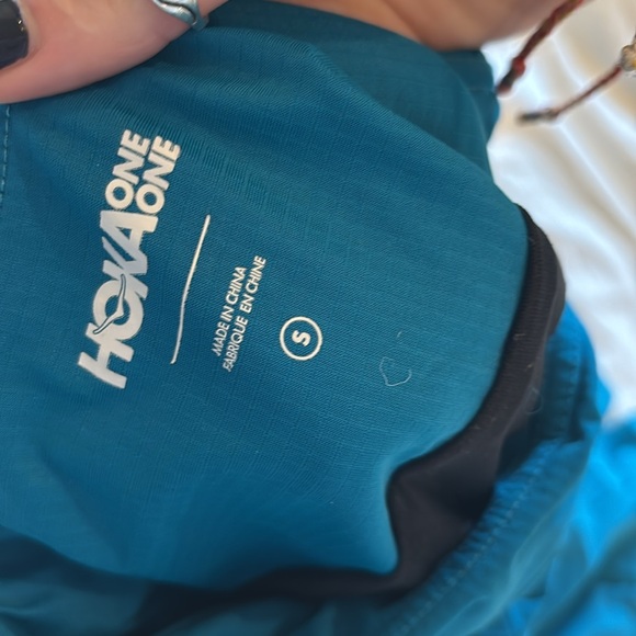 Hola running shorts - Picture 3 of 3